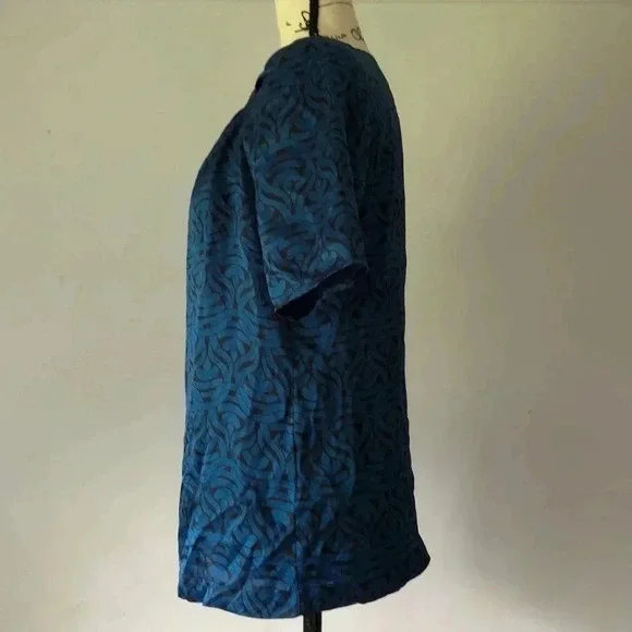 Banana Republic Silk Blouse - Picture 3 of 6